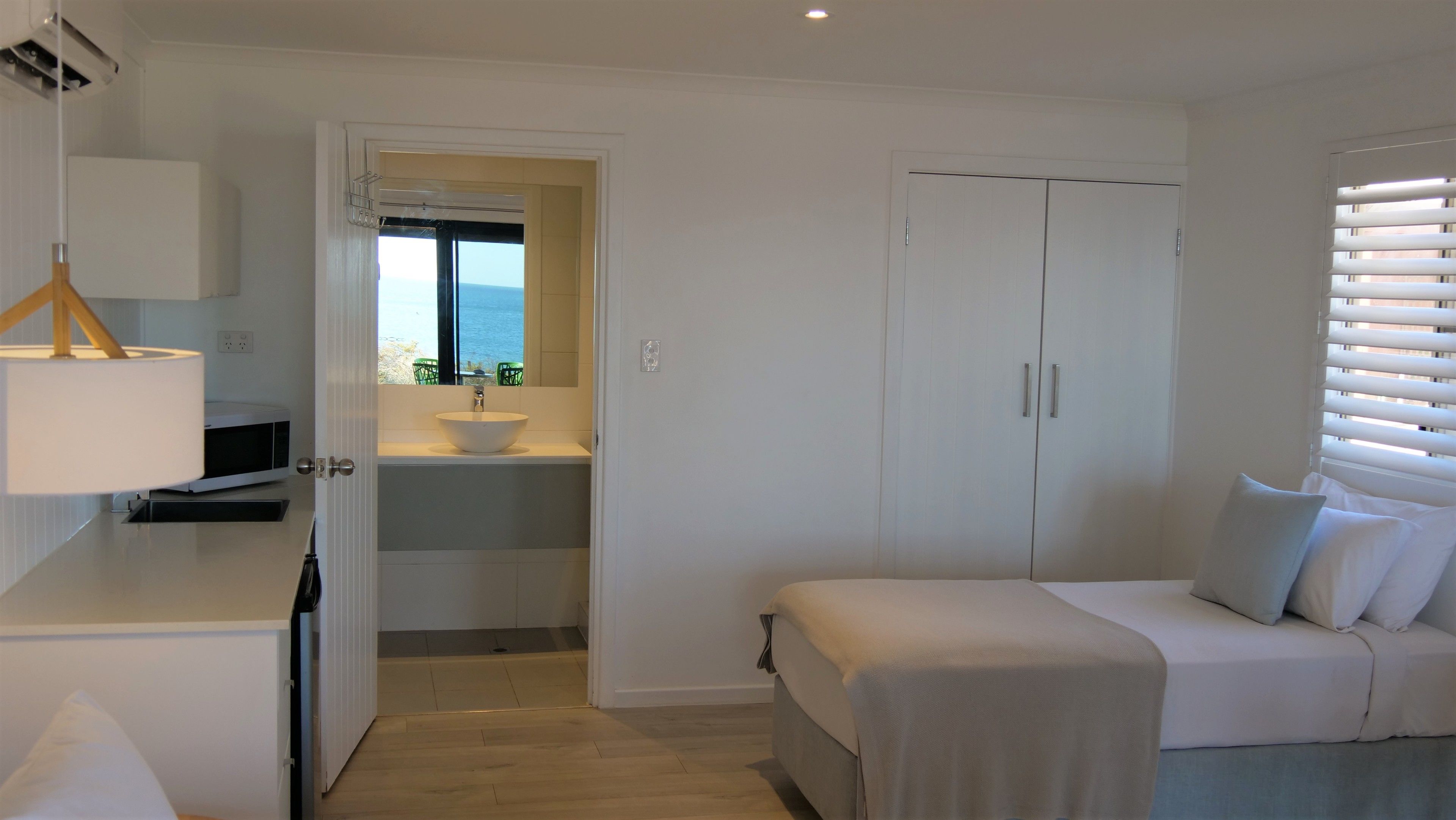 RAC Monkey Mia Dolphin Resort