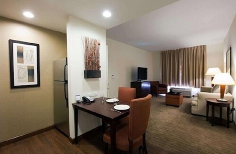 Homewood Suites by Hilton St Louis - Galleria