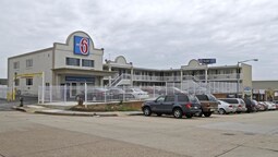 Motel 6 Washington DC - Convention Center Motel 6 Washington DC - Convention Center