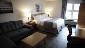 Desk, rollaway beds, free WiFi