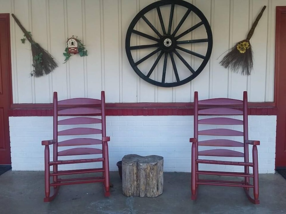A Holiday Motel