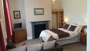 Desk, iron/ironing board, free WiFi, linens