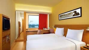 Premium bedding, minibar, in-room safe, desk