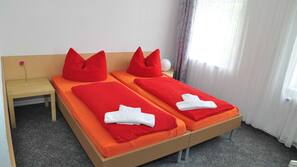 Schreibtisch, kostenloses WLAN