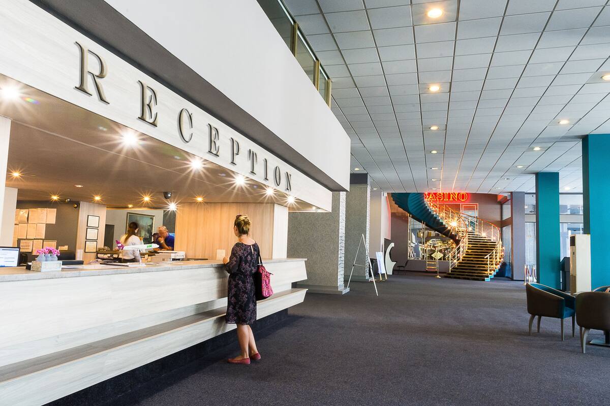 Hotel Casino Cherno More In Varna Bulgaria Expedia