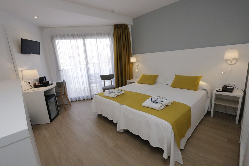 Medplaya Hotel Rio Park in Benidorm, Spain