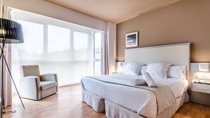 Cortinas opacas y sistema de insonorización