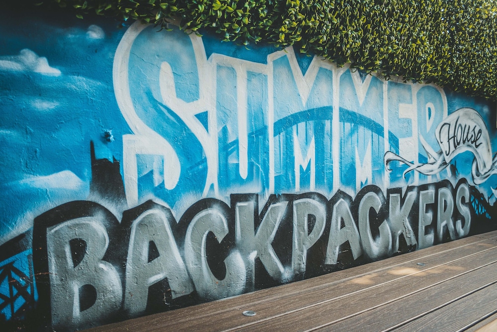 Summer House Backpackers