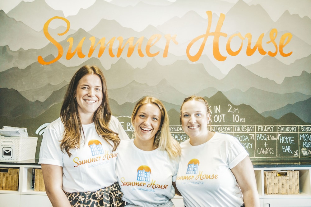 Summer House Backpackers