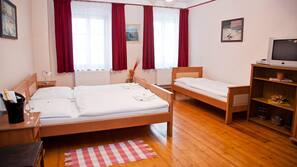 Select Comfort beds, iron/ironing board, rollaway beds
