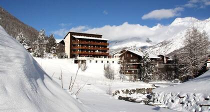 Hotel Bristol