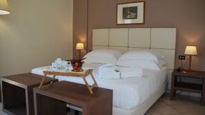 Select Comfort beds, minibar, in-room safe, desk