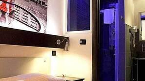 Minibar, una cassaforte in camera, una scrivania, insonorizzazione