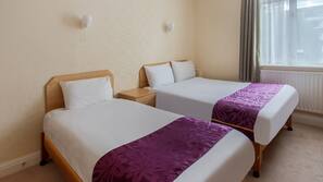 1 bedroom, desk, blackout curtains, free WiFi