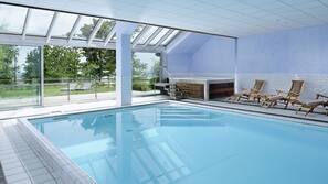 Piscine couverte