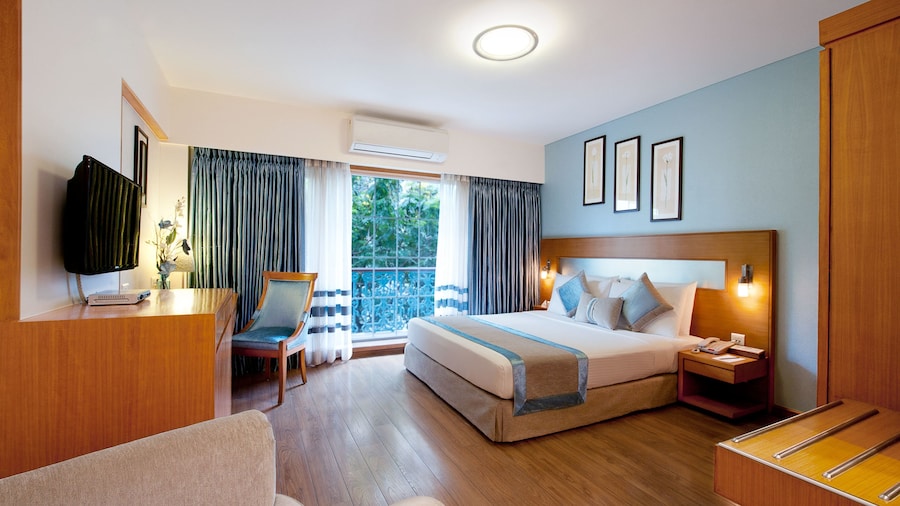 Grand Residency Hotel & Serviced Apartments