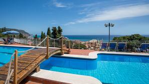 Piscina stagionale all'aperto