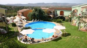 Piscina all'aperto