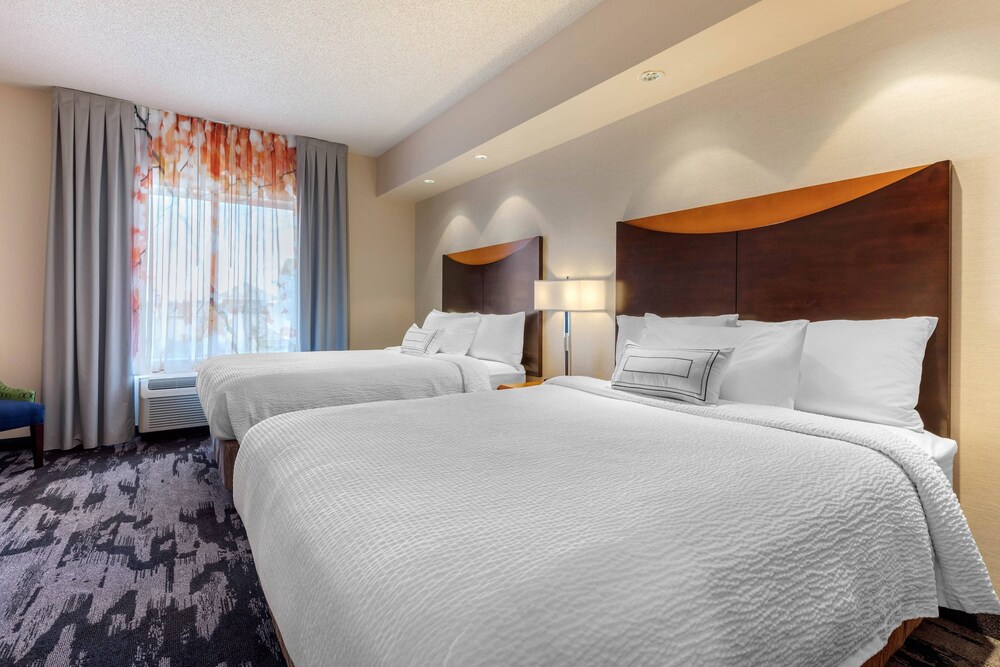 Fairfield Inn & Suites by Marriott Rockford in Rockford Best Rates