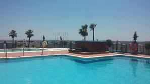 Seasonal outdoor pool