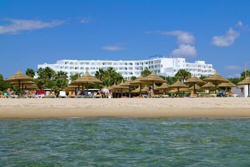 Visit Omar Khayam Beach In Hammamet Expedia