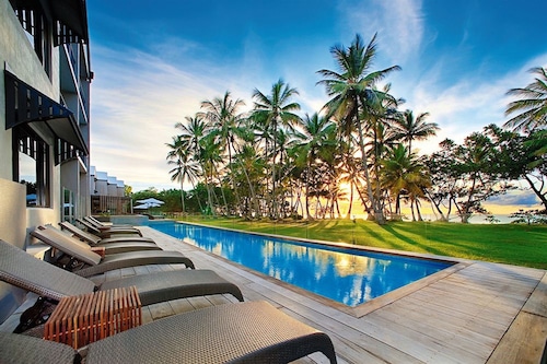 Mission Beach Accommodation Top Hotels 2019 Wotif Castaways Resort Spa Mission Beach