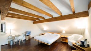 Biancheria da letto di alta qualità, copriletto in piuma, minibar