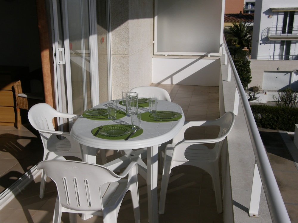 Photo - Apartamentos Miami