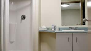Shower, free toiletries, hair dryer, towels