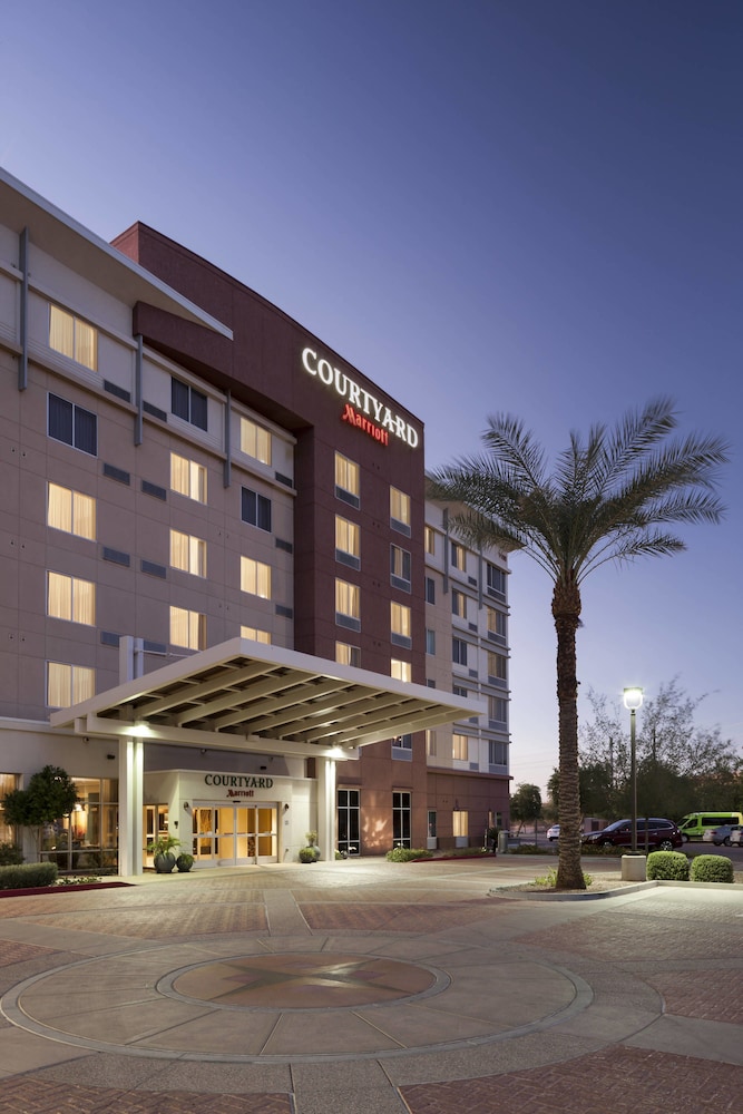 Courtyard Phoenix Chandler/Fashion Center in Phoenix Best Rates & Deals on Orbitz