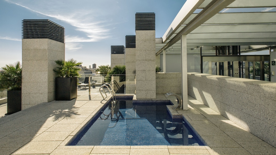 Suites Avenue