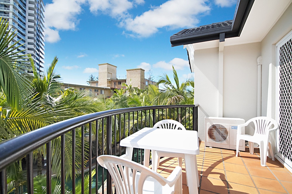 Blue Waters Apartments in Gold Coast Best Rates & Deals on Orbitz