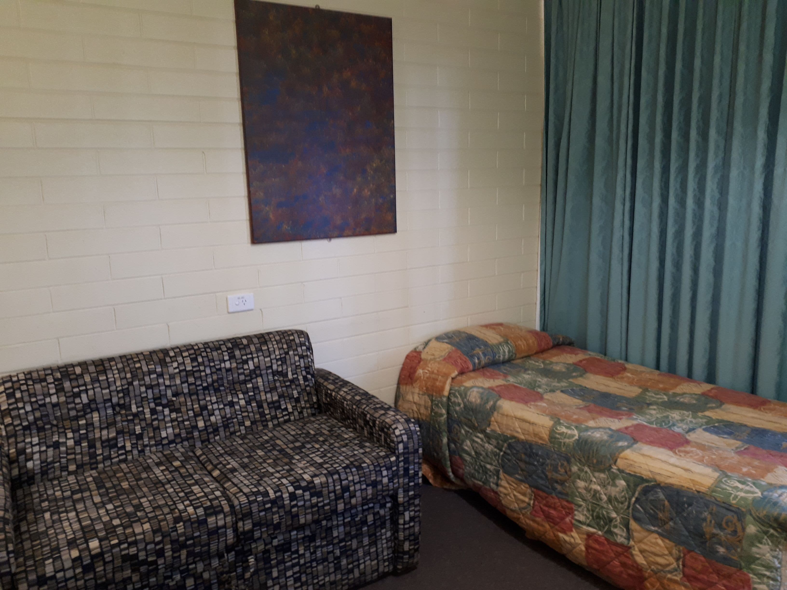 Opal Inn Hotel Motel