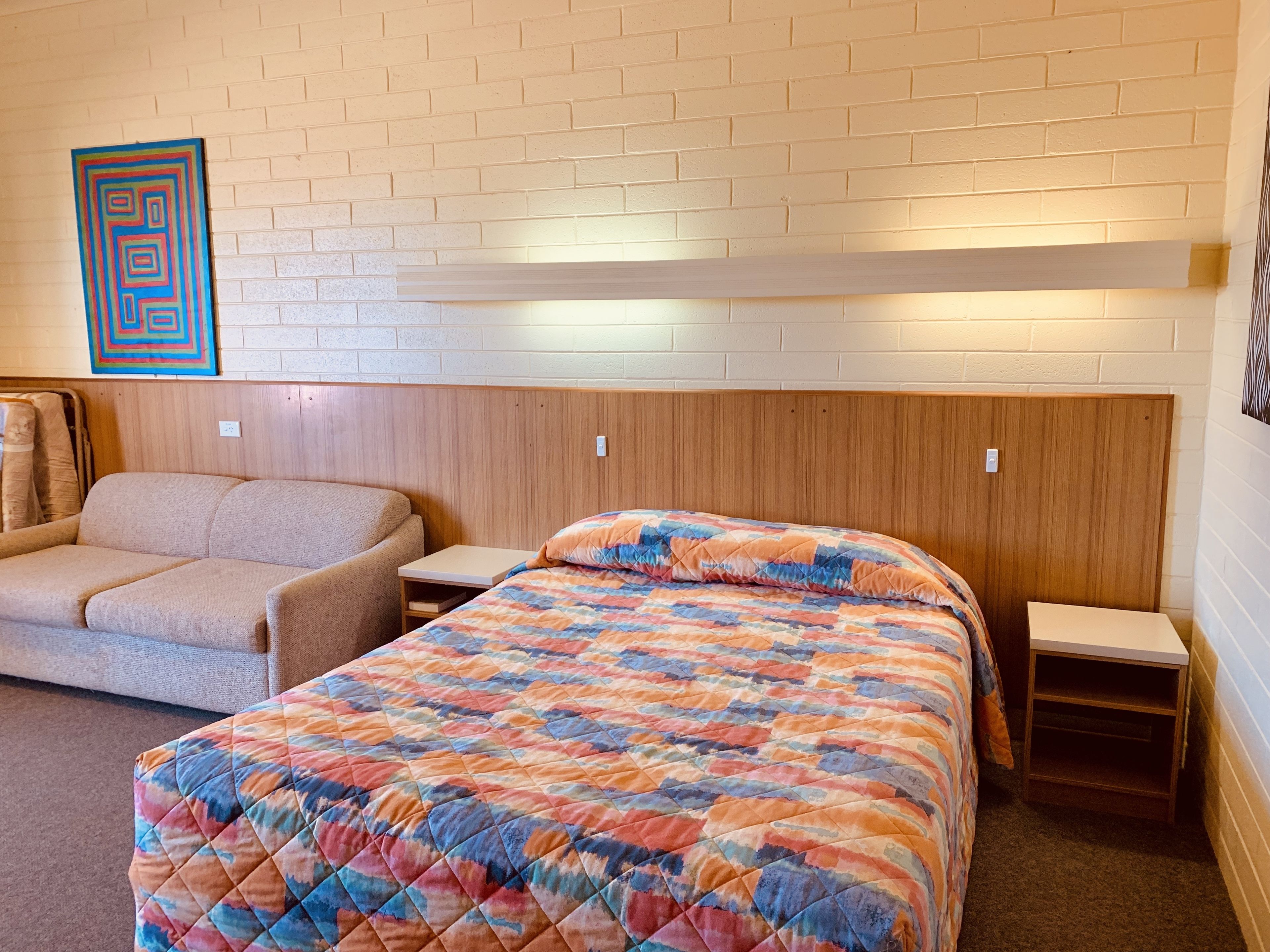 Opal Inn Hotel Motel