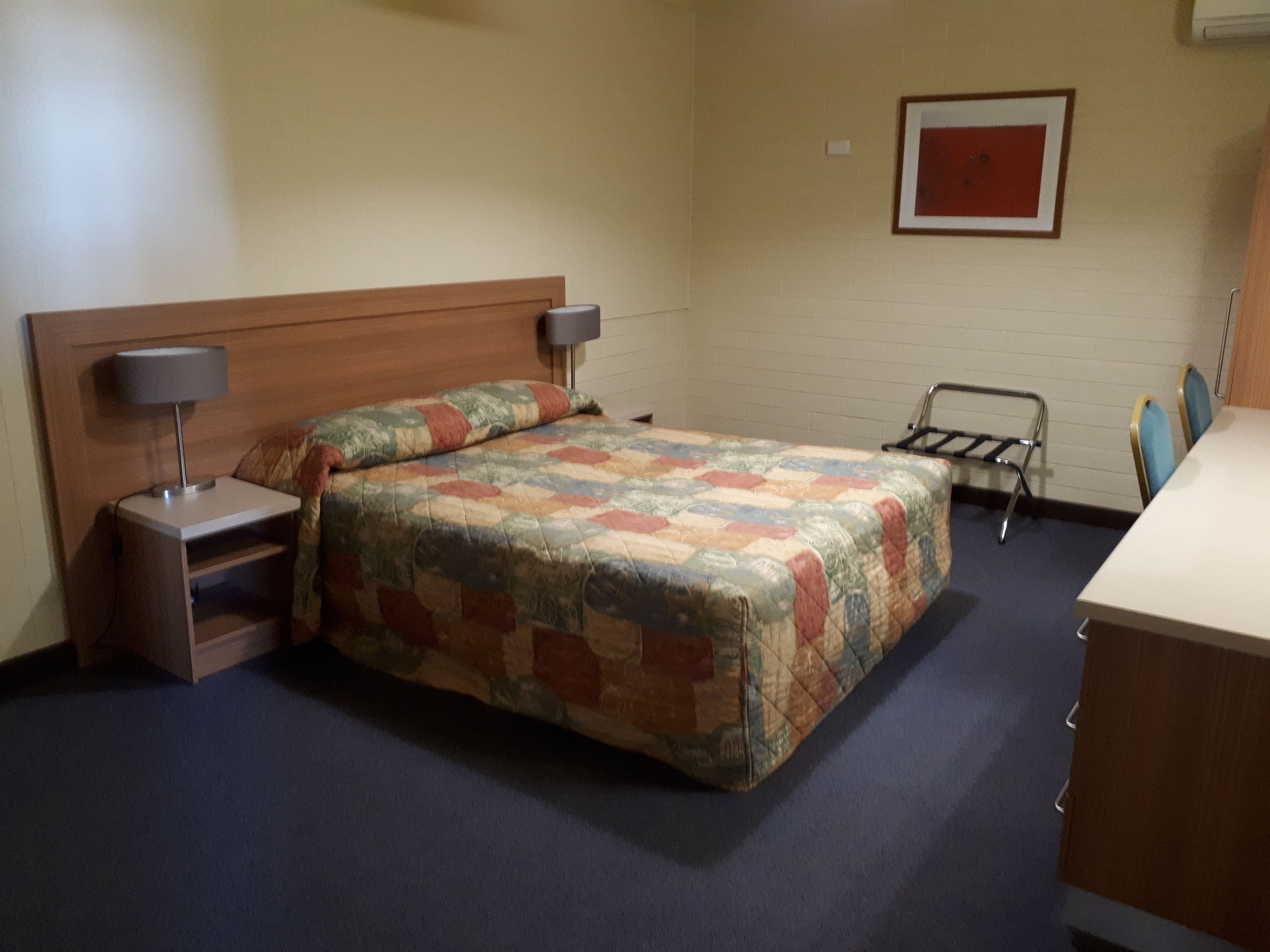 Opal Inn Hotel Motel