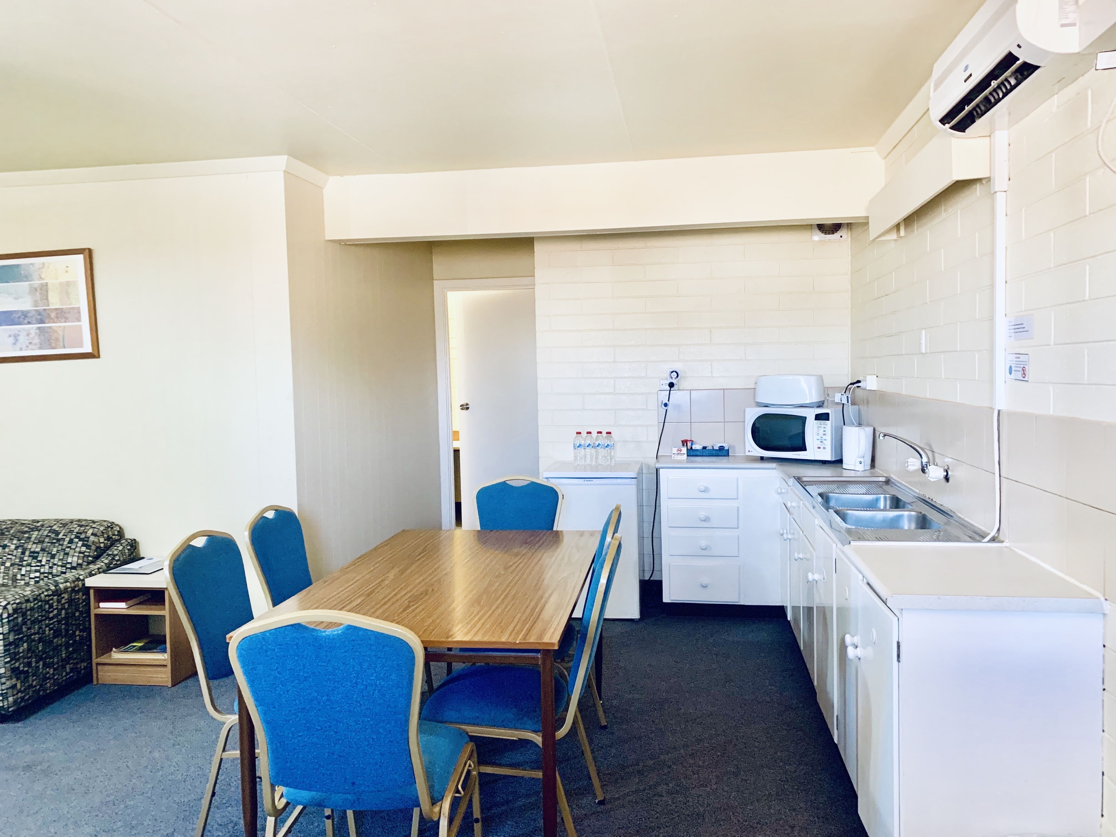 Opal Inn Hotel Motel