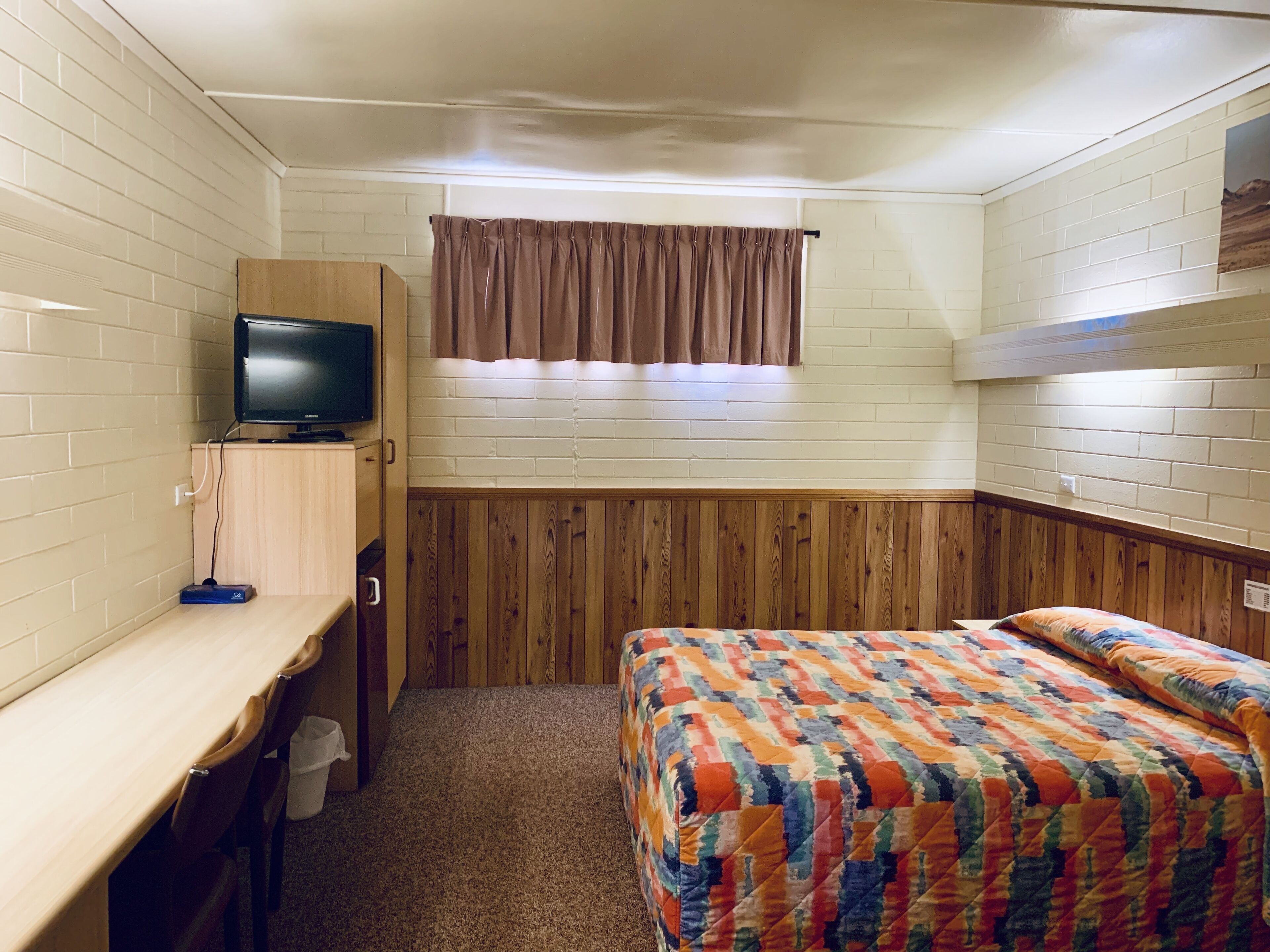 Opal Inn Hotel Motel