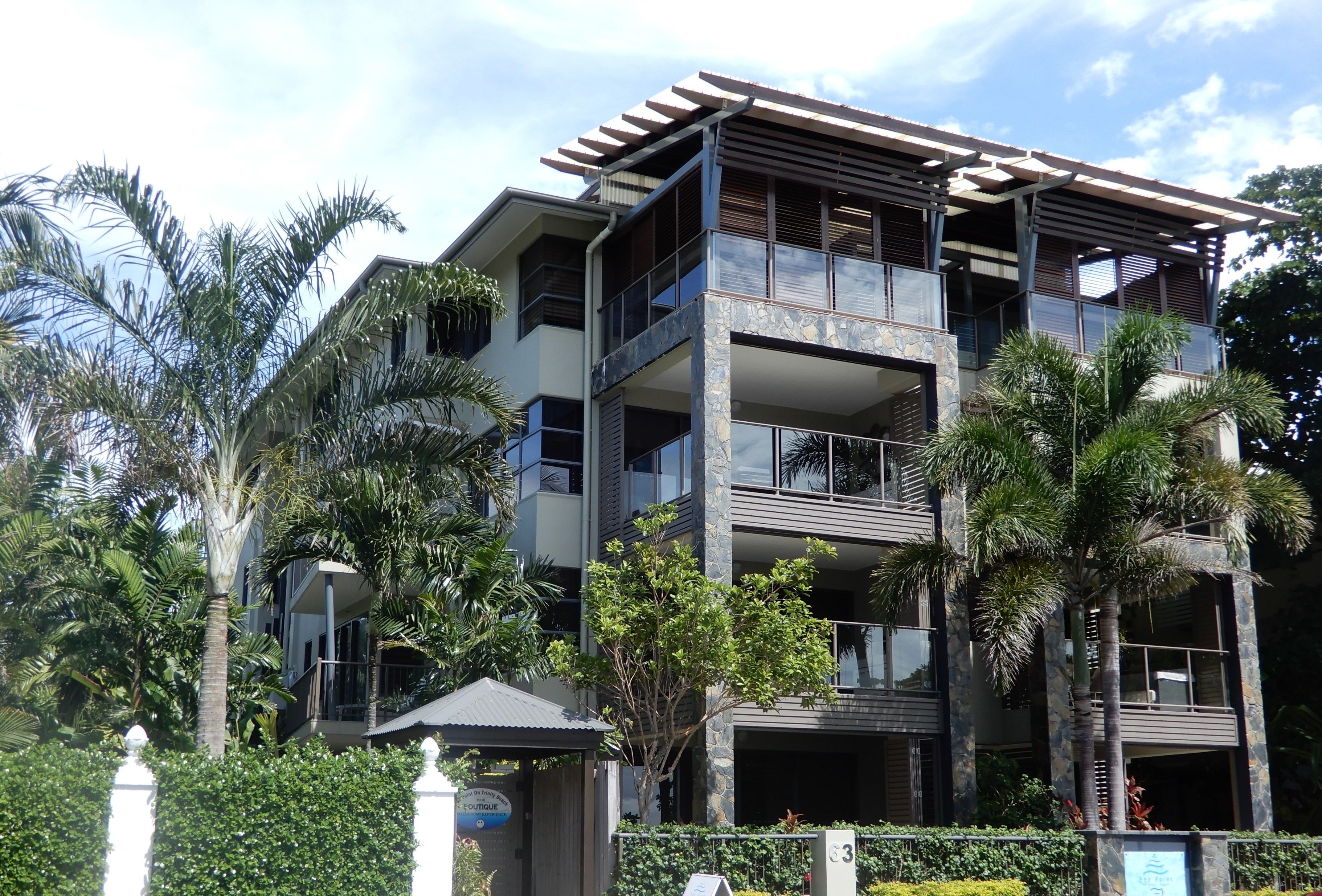 Sea Point On Trinity Beach