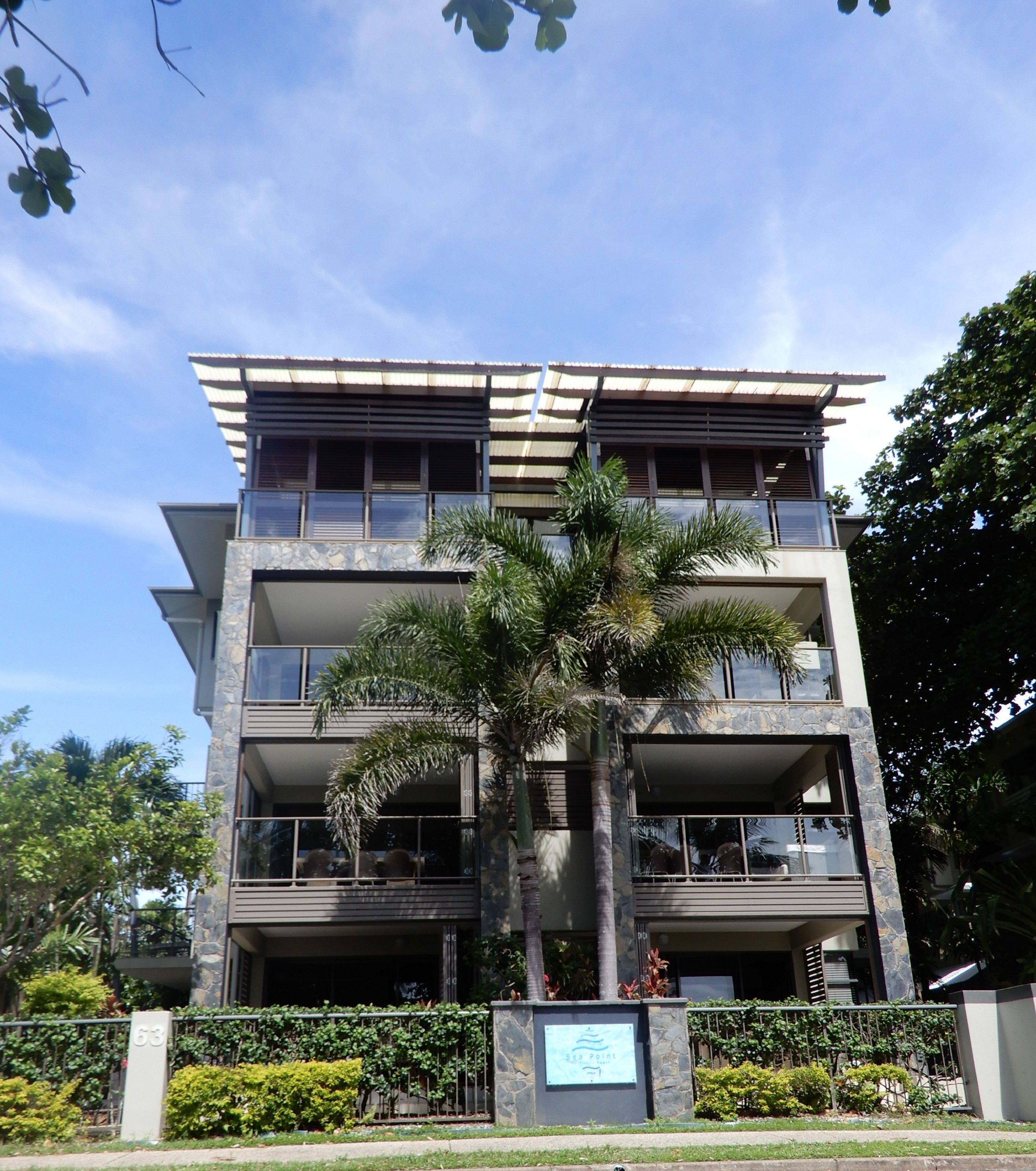 Sea Point On Trinity Beach
