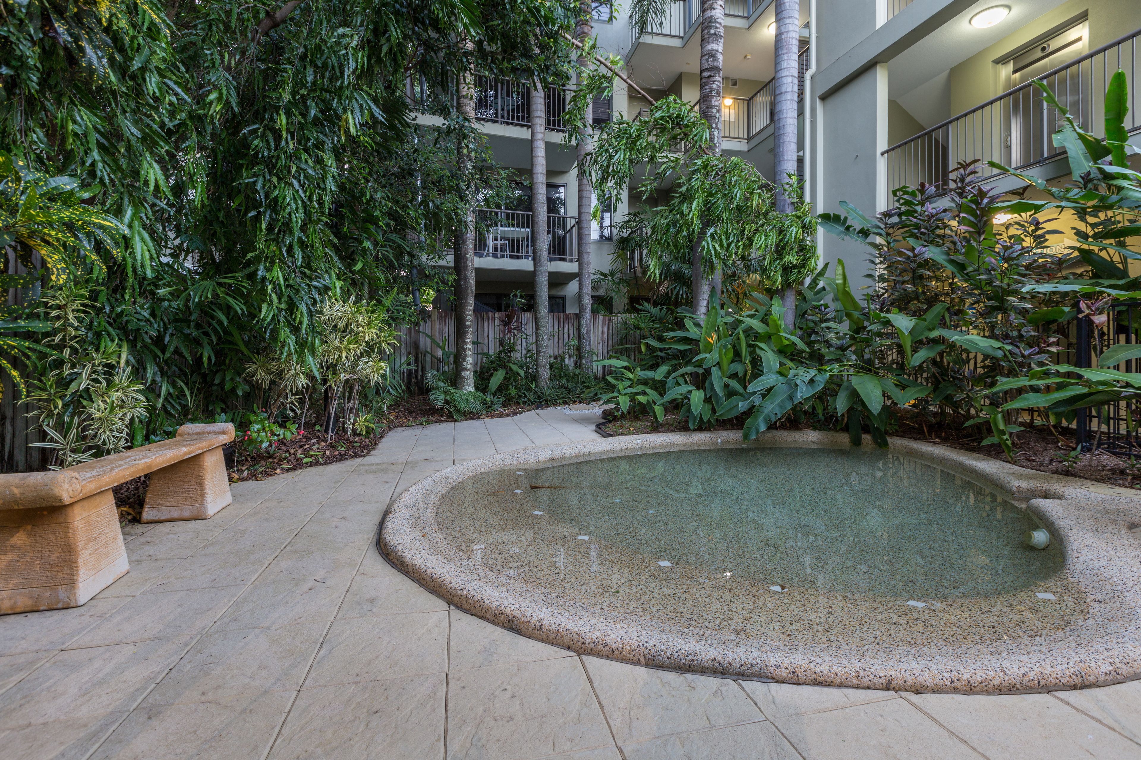 Sea Point On Trinity Beach