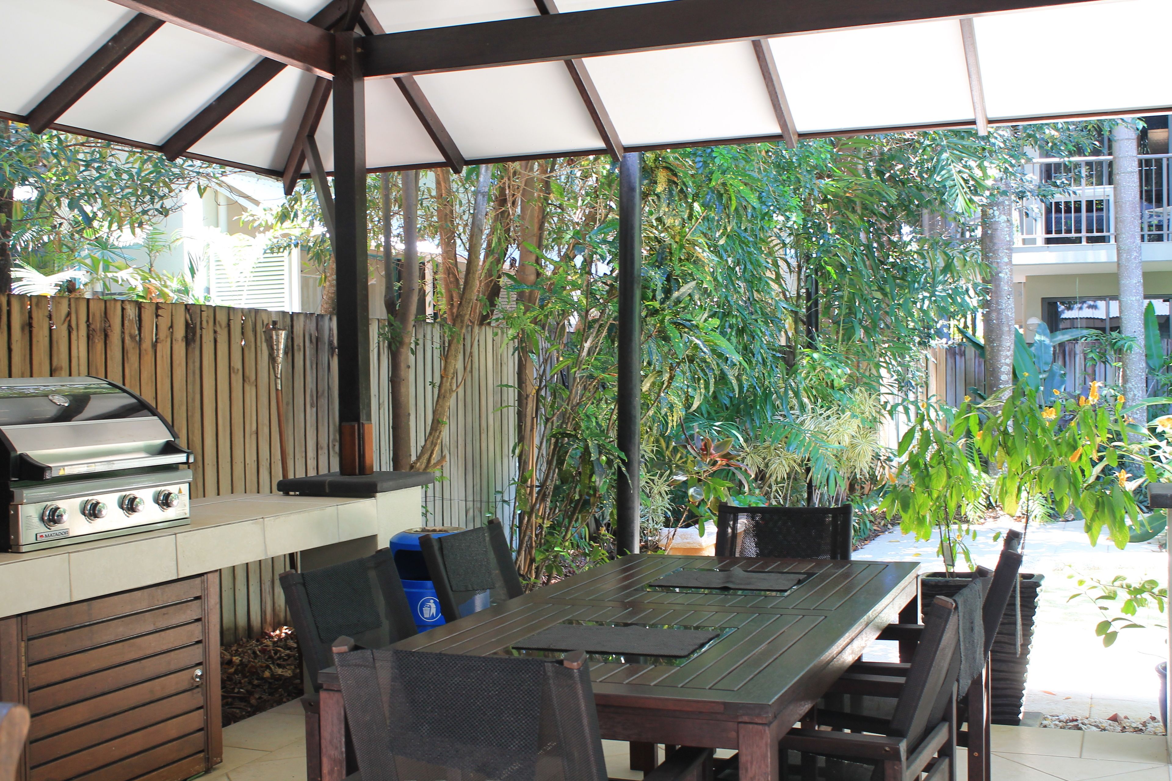 Sea Point On Trinity Beach