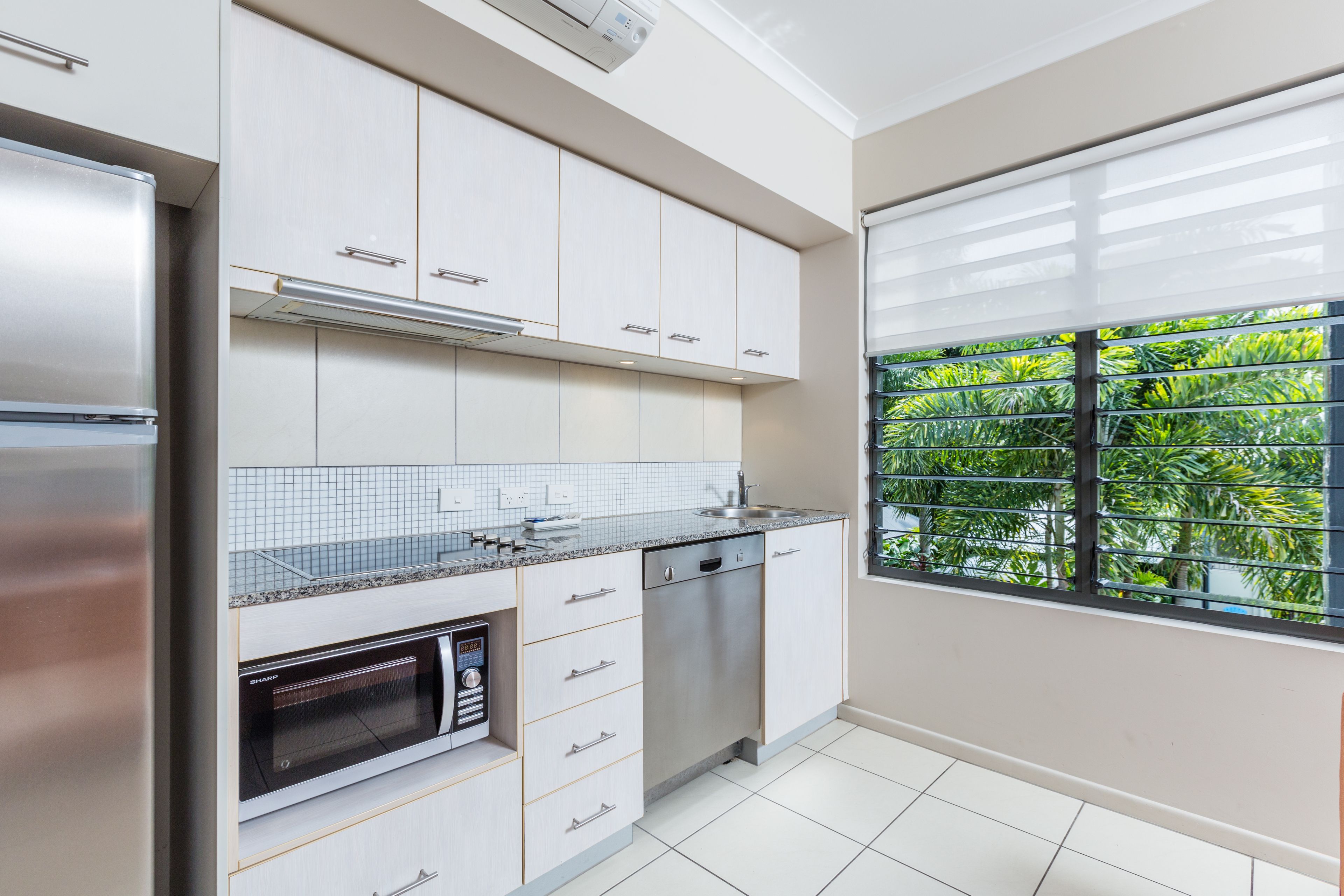 Sea Point On Trinity Beach