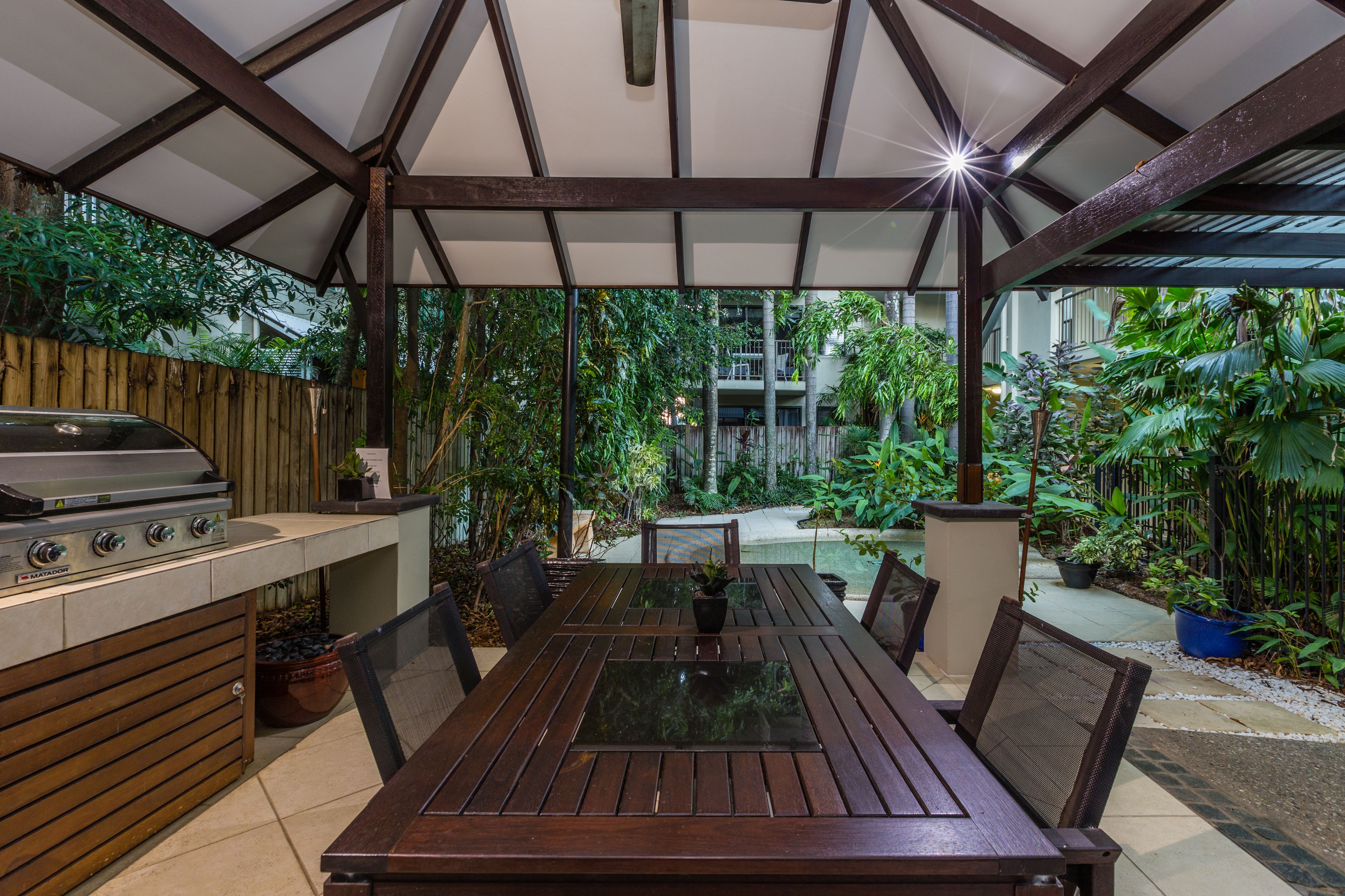 Sea Point On Trinity Beach