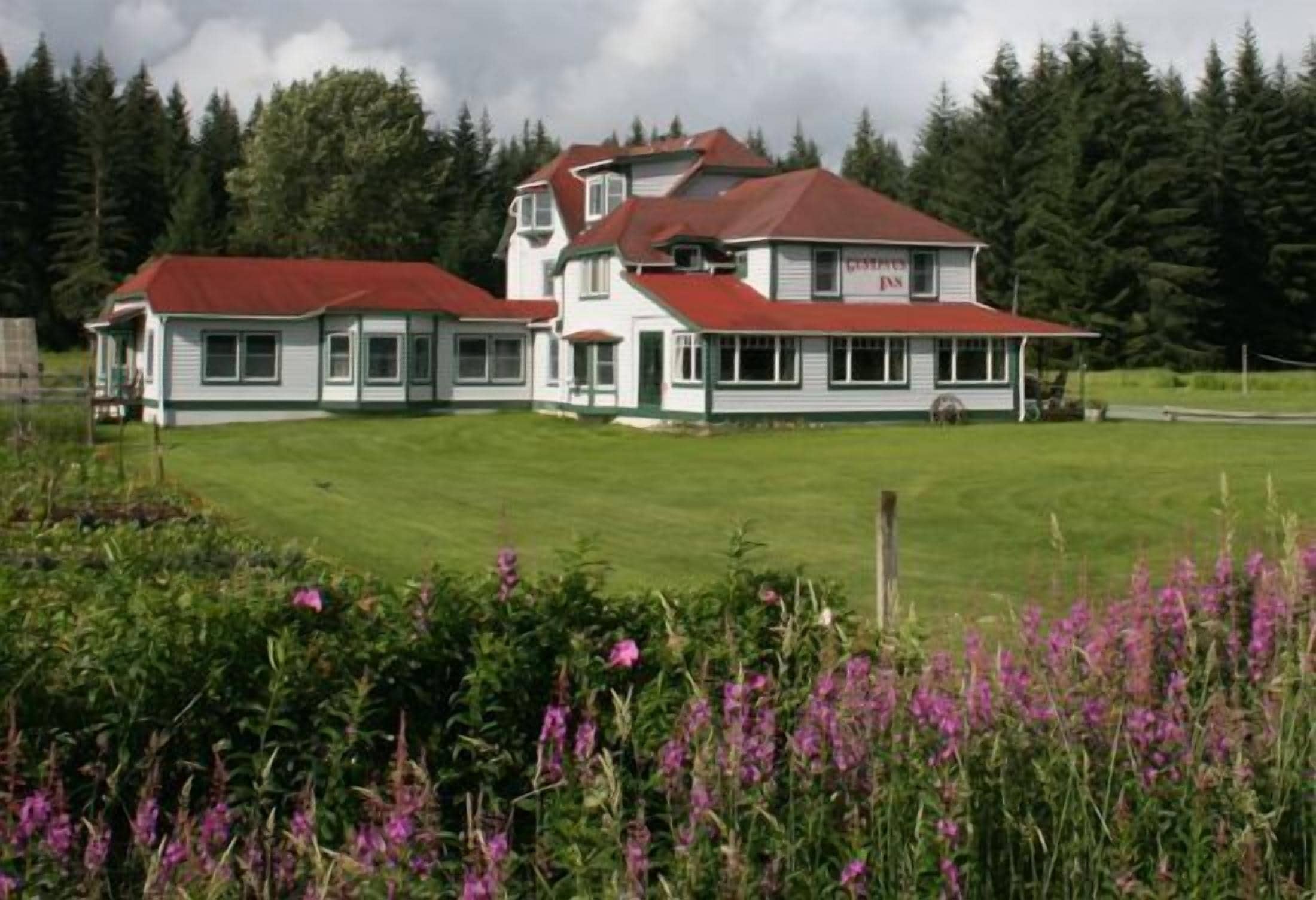Gustavus Inn at Glacier Bay in Gustavus, United States