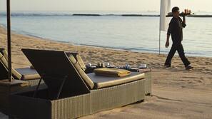 Private beach, white sand, sun-loungers, beach umbrellas