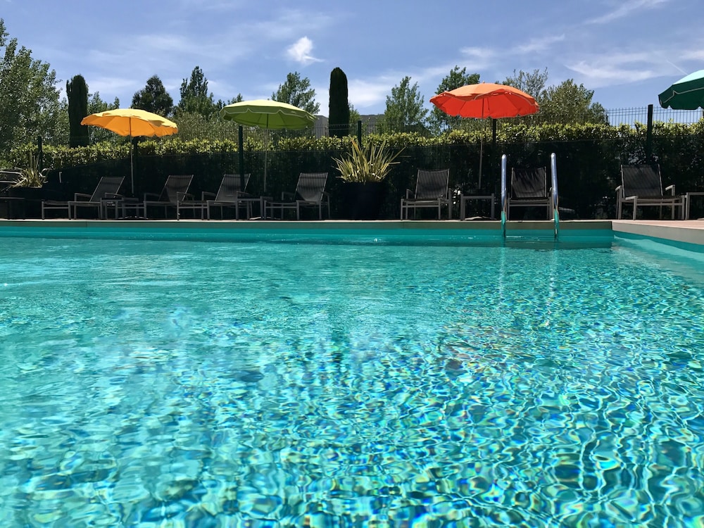 Pool, Ibis Golfe de Saint Tropez