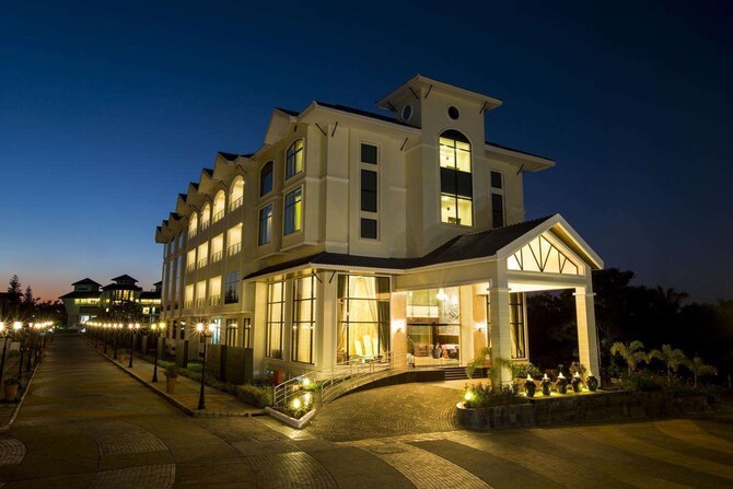 Book Clarks Exotica Convention Resort Spa In Bengaluru Hotels Com