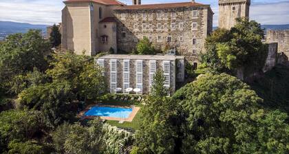 Parador De Monforte De Lemos