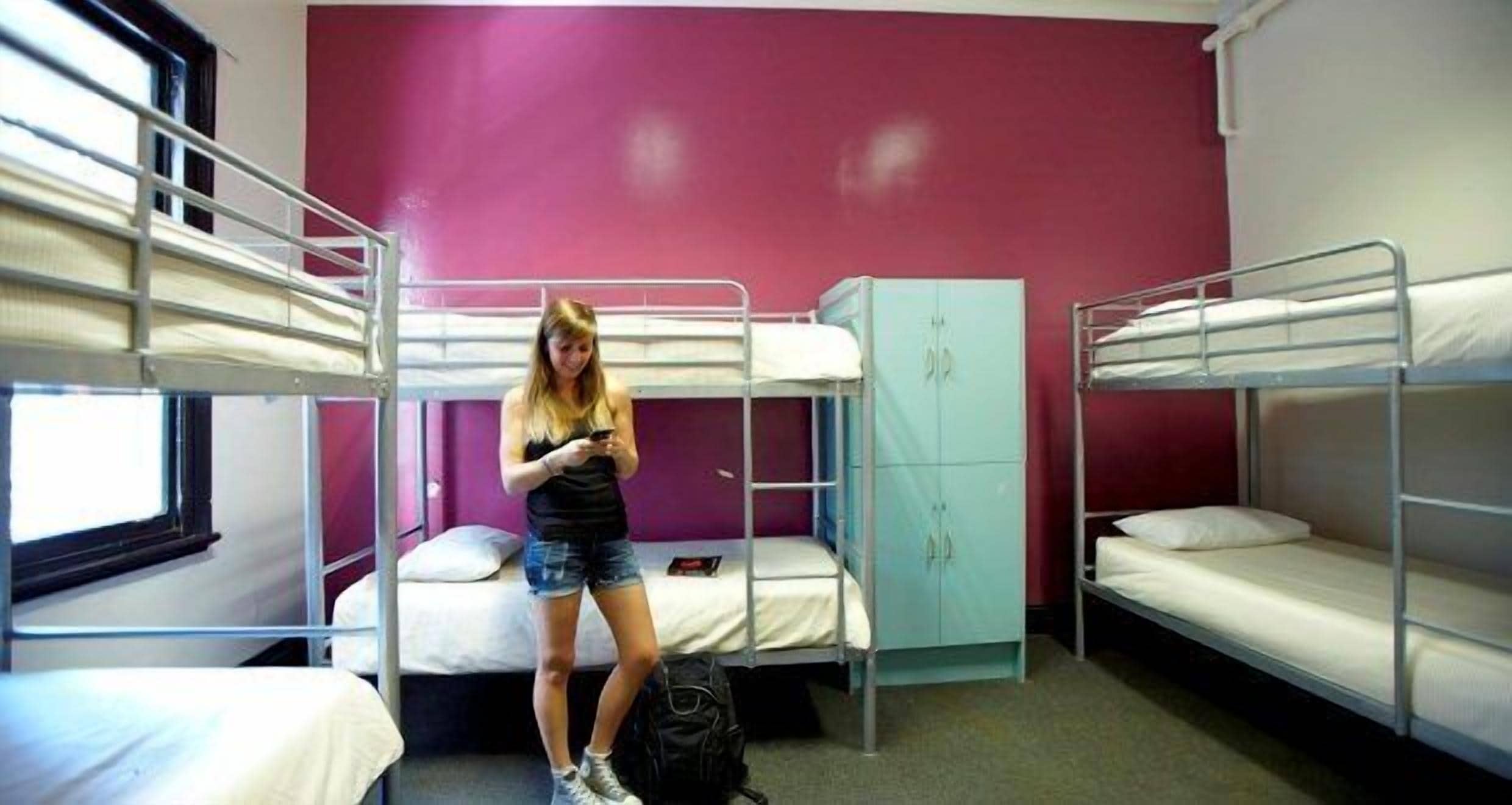 Nomads Brisbane Hostel