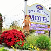 The 10 Best Hotels In Williamstown For 2018 Expedia Williamstown Motel